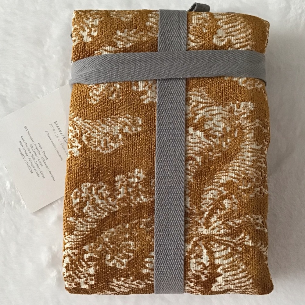 Anthropologie Set Of Two Jacquard Woven Standard Shams New With Tag - Picture 3 of 7